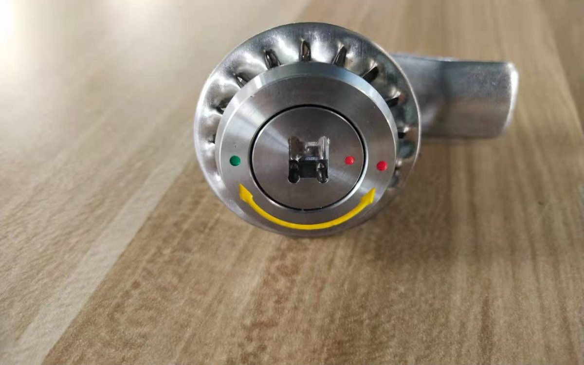 解锁新技能：开锁锁箱角的实用技巧与安全指南