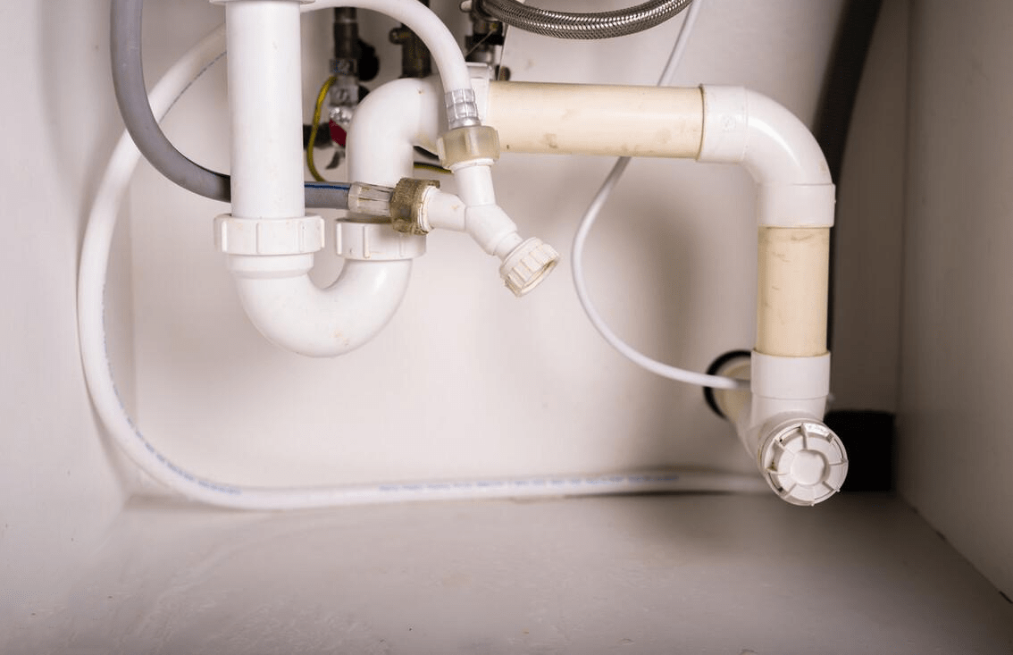 厨房水管油污堵塞怎么办？几个妙招轻松解决