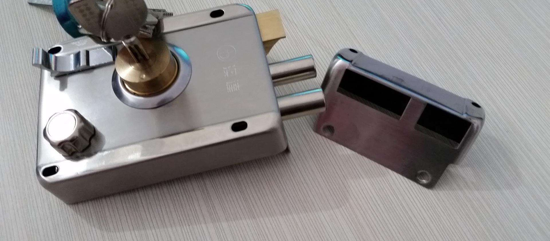 开锁锁的可靠锁安防指南：守护家庭安全的实用技巧